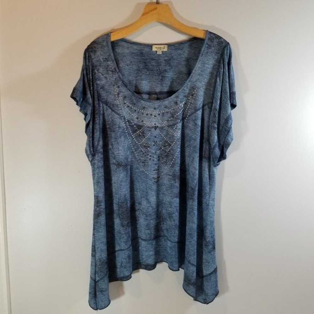 One World Blue Studded Tee size 1X